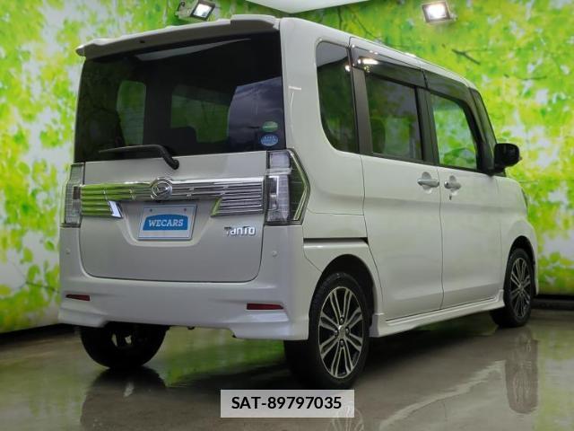 Daihatsu TANTO 2018-05 7821146-2