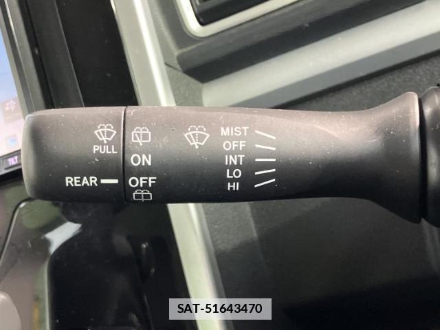 Daihatsu TANTO 2013-11 7821204-16