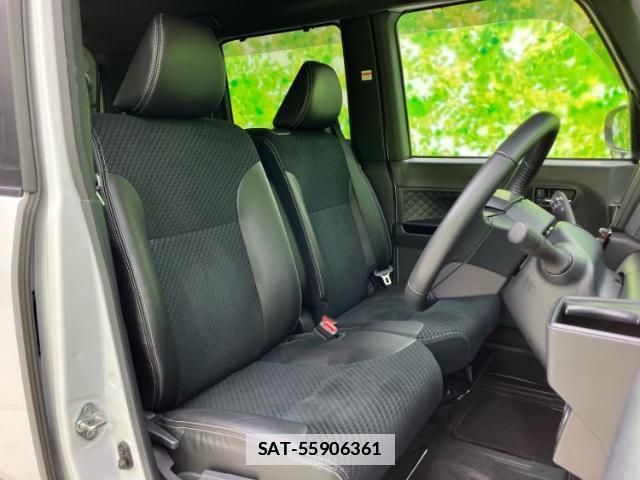 Daihatsu TANTO 2022-01 7821208-3