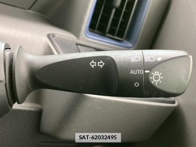 Daihatsu TANTO 2020-11 7821278-13
