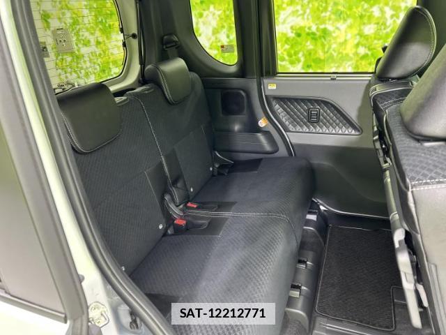 Daihatsu TANTO 2020-02 7821513-4