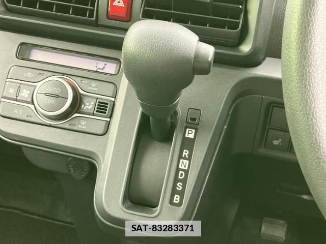 Daihatsu TANTO 2021-06 7821867-17