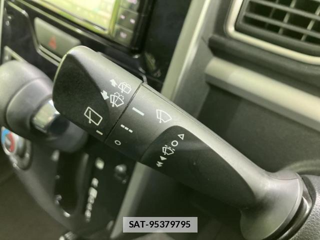 Daihatsu TANTO 2018-01 7821868-15