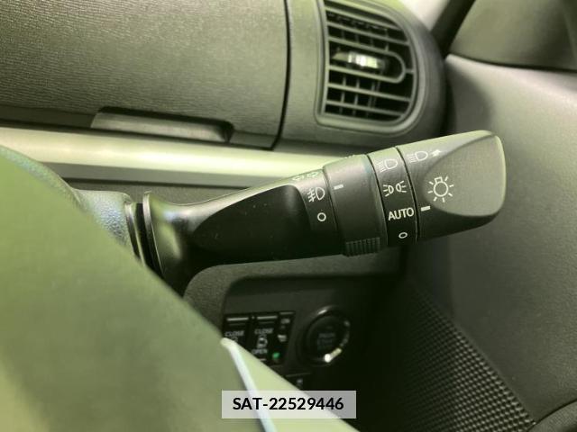 Daihatsu TANTO 2019-06 7822537-15