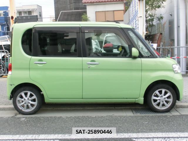 Daihatsu TANTO 2013-04 7823004-3