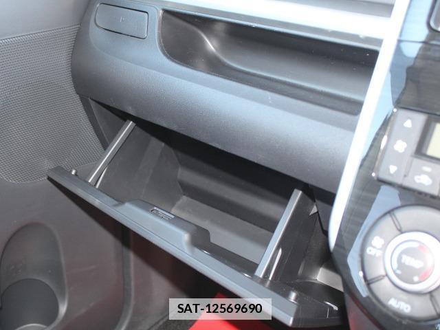 Daihatsu TANTO 2016-02 7823009-10
