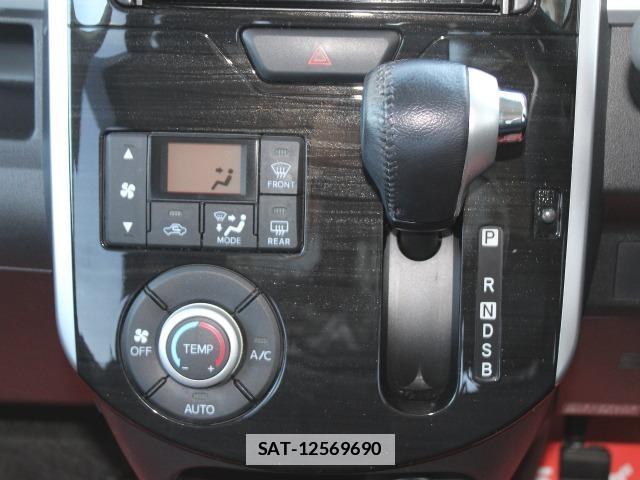 Daihatsu TANTO 2016-02 7823009-7