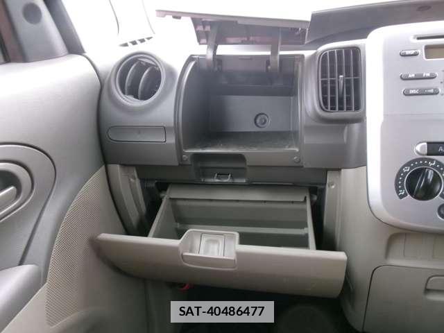 Daihatsu TANTO 2008-10 7823307-13