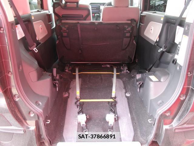 Daihatsu TANTO 2019-08 7823315-3