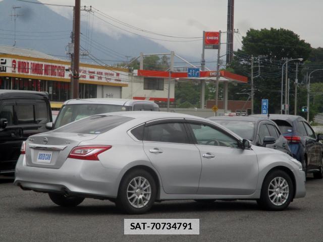Nissan TEANA 2016-04 7820675-12