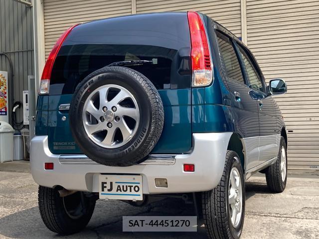 Daihatsu TERIOS KID 2005-04 7811667-1