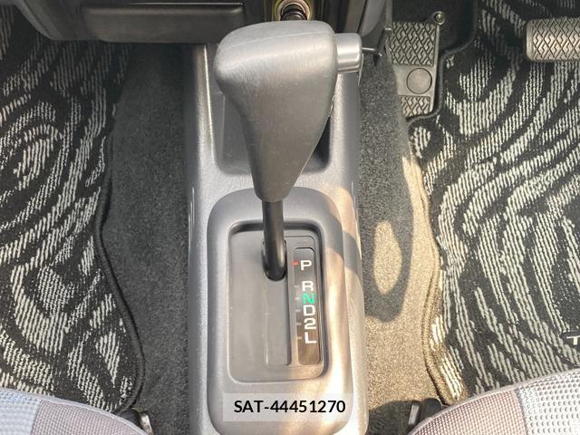 Daihatsu TERIOS KID 2005-04 7811667-9
