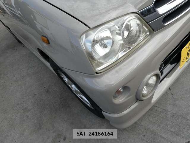 Daihatsu TERIOS KID 2002-03 7813048-17