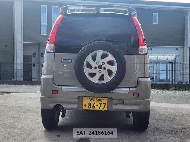 Daihatsu TERIOS KID 2002-03 7813048-2