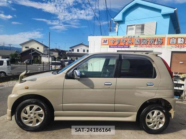 Daihatsu TERIOS KID 2002-03 7813048-3