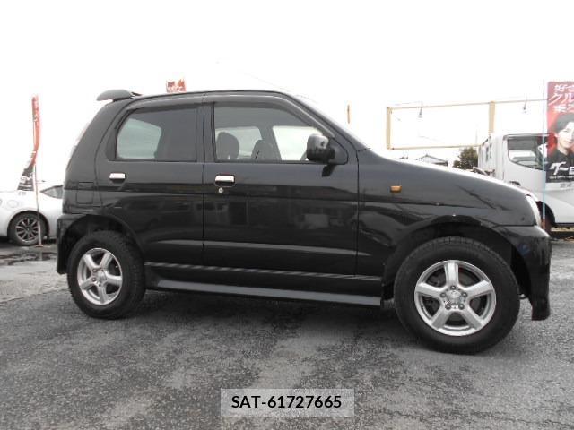 Daihatsu TERIOS KID 2012-07 7820392-8