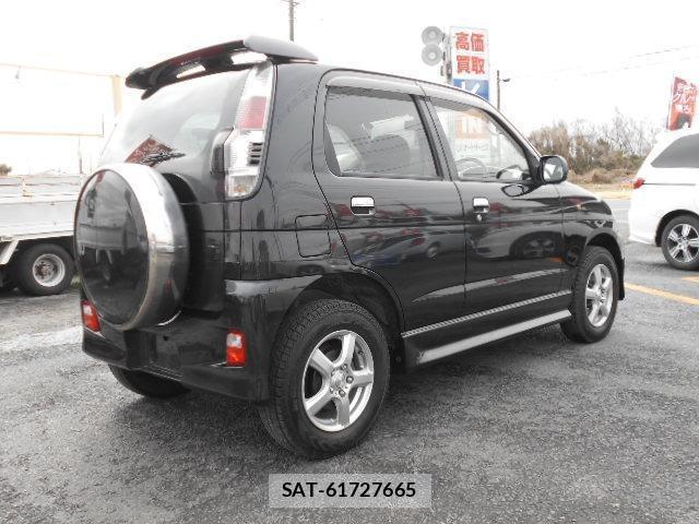 Daihatsu TERIOS KID 2012-07 7820392-9