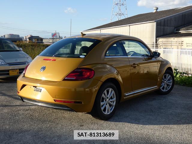 VolksWagen THE BEETLE 2017-11 7811968-14