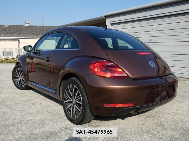 VolksWagen THE BEETLE 2016-07 7811969-12