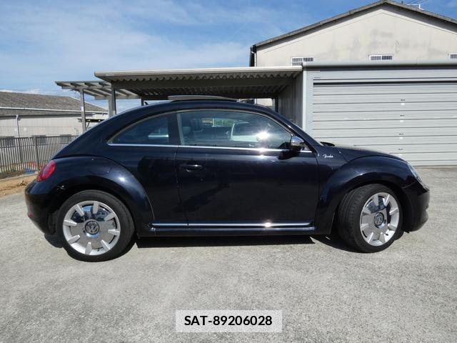 VolksWagen THE BEETLE 2013-07 7811972-2