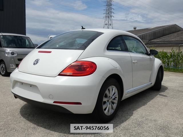 VolksWagen THE BEETLE 2013-04 7811976-11