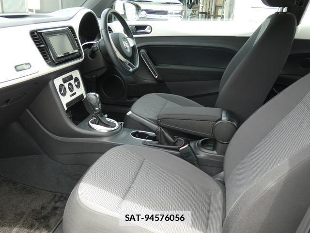 VolksWagen THE BEETLE 2013-04 7811976-16