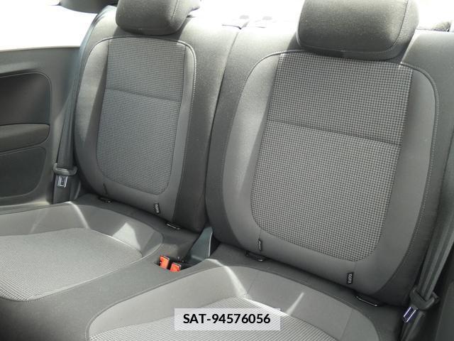 VolksWagen THE BEETLE 2013-04 7811976-17