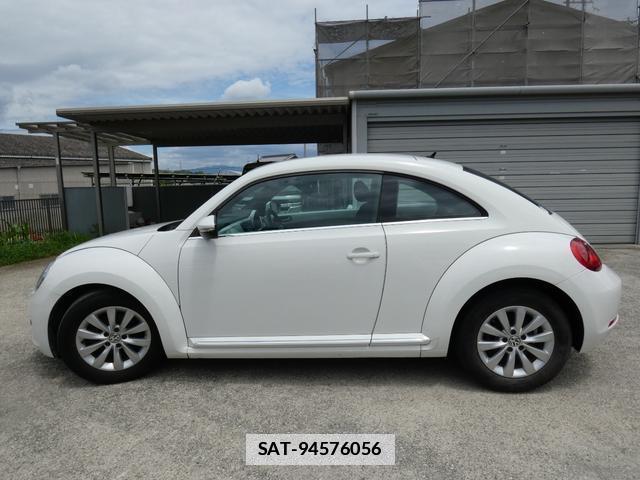 VolksWagen THE BEETLE 2013-04 7811976-4