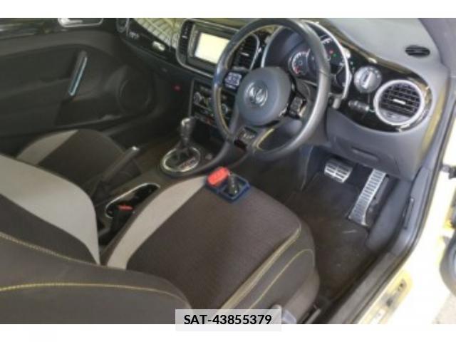VolksWagen THE BEETLE 2016-03 7814920-3
