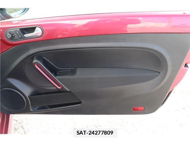 VolksWagen THE BEETLE 2016-04 7817158-11