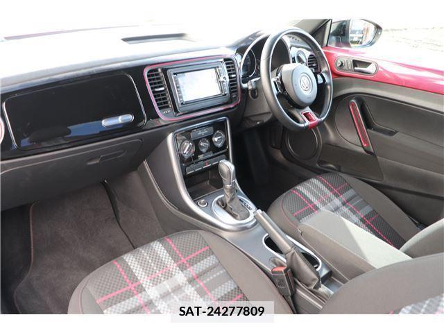 VolksWagen THE BEETLE 2016-04 7817158-2
