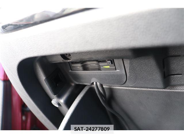 VolksWagen THE BEETLE 2016-04 7817158-8