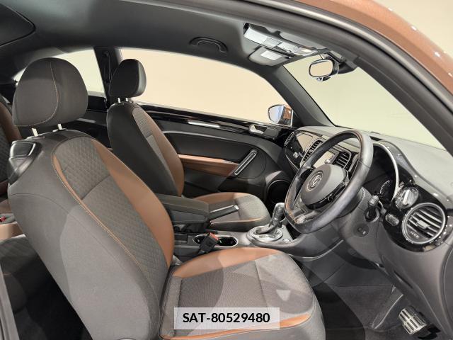 VolksWagen THE BEETLE 2016-08 7817709-4