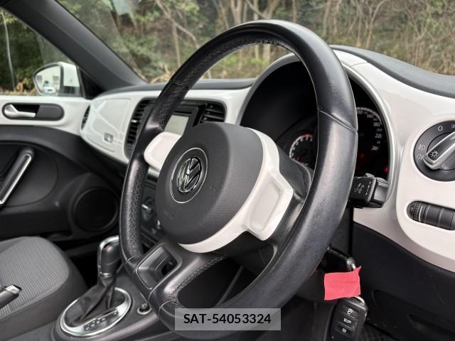 VolksWagen THE BEETLE 2013-02 7818786-2