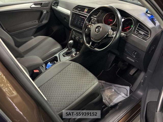 VolksWagen TIGUAN 2017-12 7811464-12