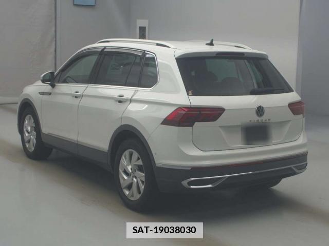 VolksWagen TIGUAN 2021-06 7811706-1