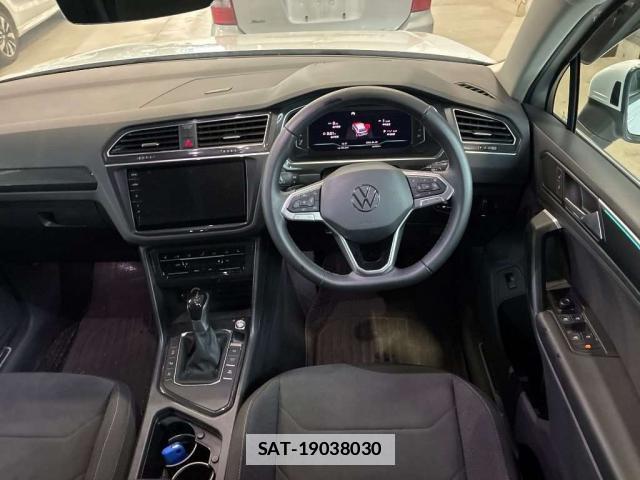VolksWagen TIGUAN 2021-06 7811706-2