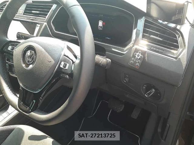 VolksWagen TIGUAN 2017-11 7811713-2