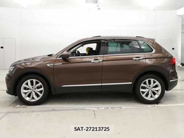 VolksWagen TIGUAN 2017-11 7811713-8