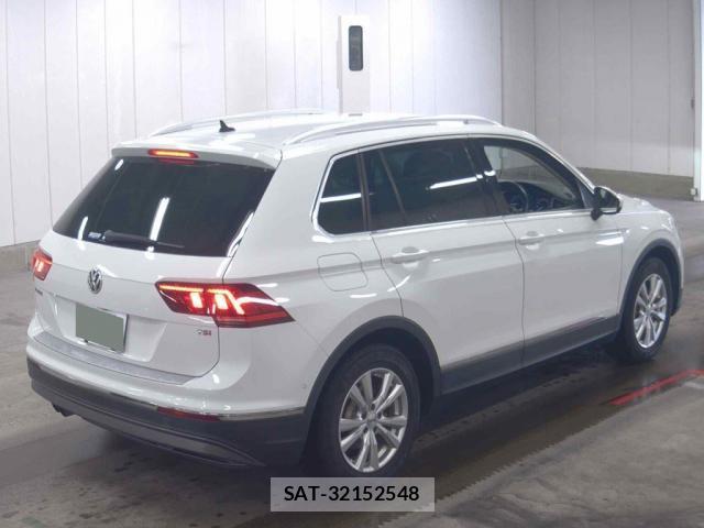 VolksWagen TIGUAN 2017-01 7811727-4