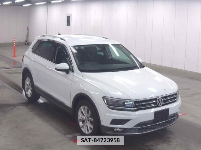 VolksWagen TIGUAN 2019-09 7811774-0