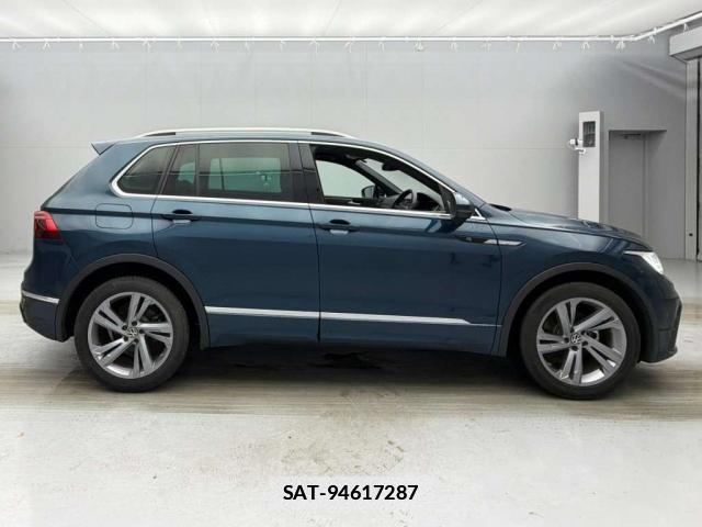 VolksWagen TIGUAN 2022-08 7815173-7