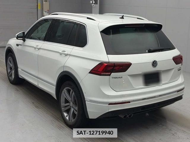 VolksWagen TIGUAN 2019-05 7815175-1