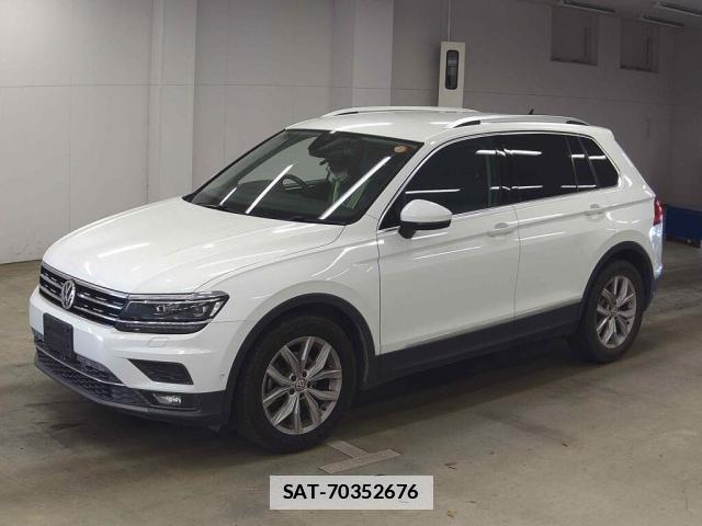 VolksWagen TIGUAN 2019-09 7816634-4