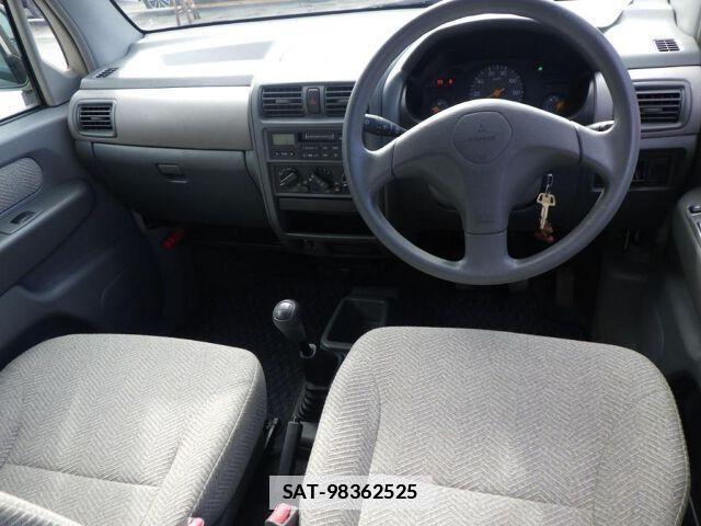 Mitsubishi TOPPO BJ 1999 7813966-2