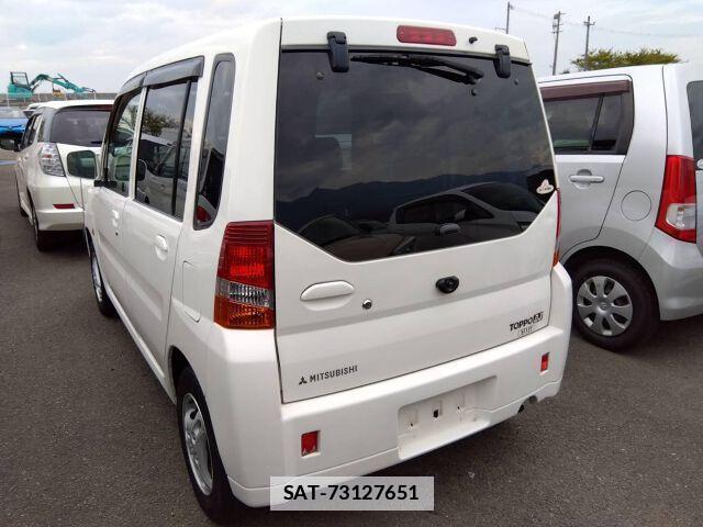 Mitsubishi TOPPO BJ 2000 7813983-4