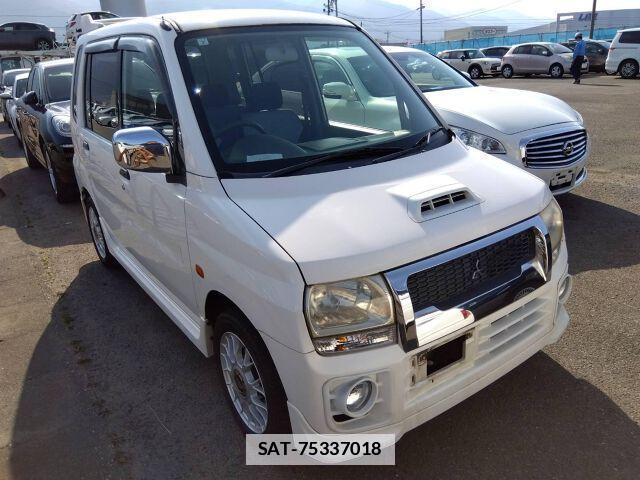 Mitsubishi TOPPO BJ 1999 7814012-3