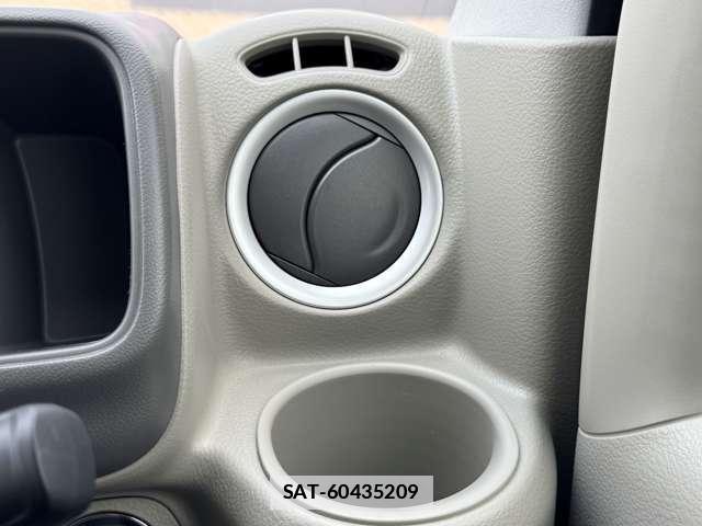 Mitsubishi TOWN BOX 2025-03 7816009-11