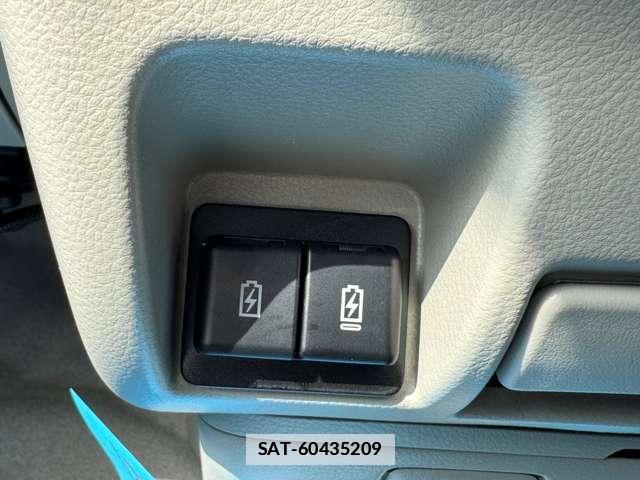 Mitsubishi TOWN BOX 2025-03 7816009-17