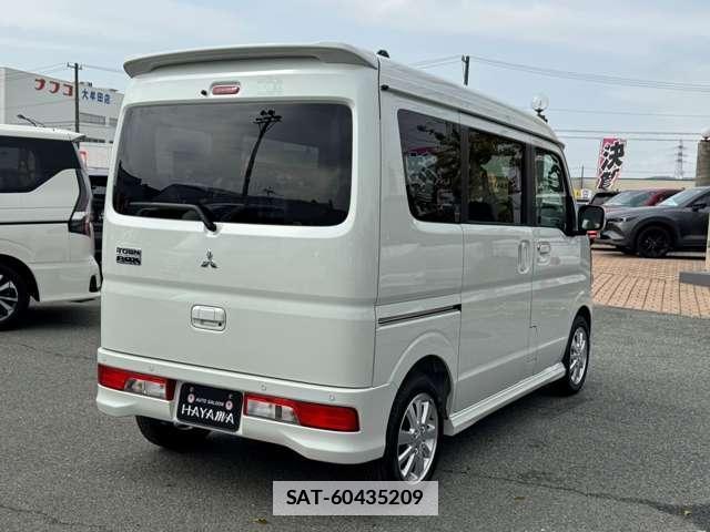 Mitsubishi TOWN BOX 2025-03 7816009-4